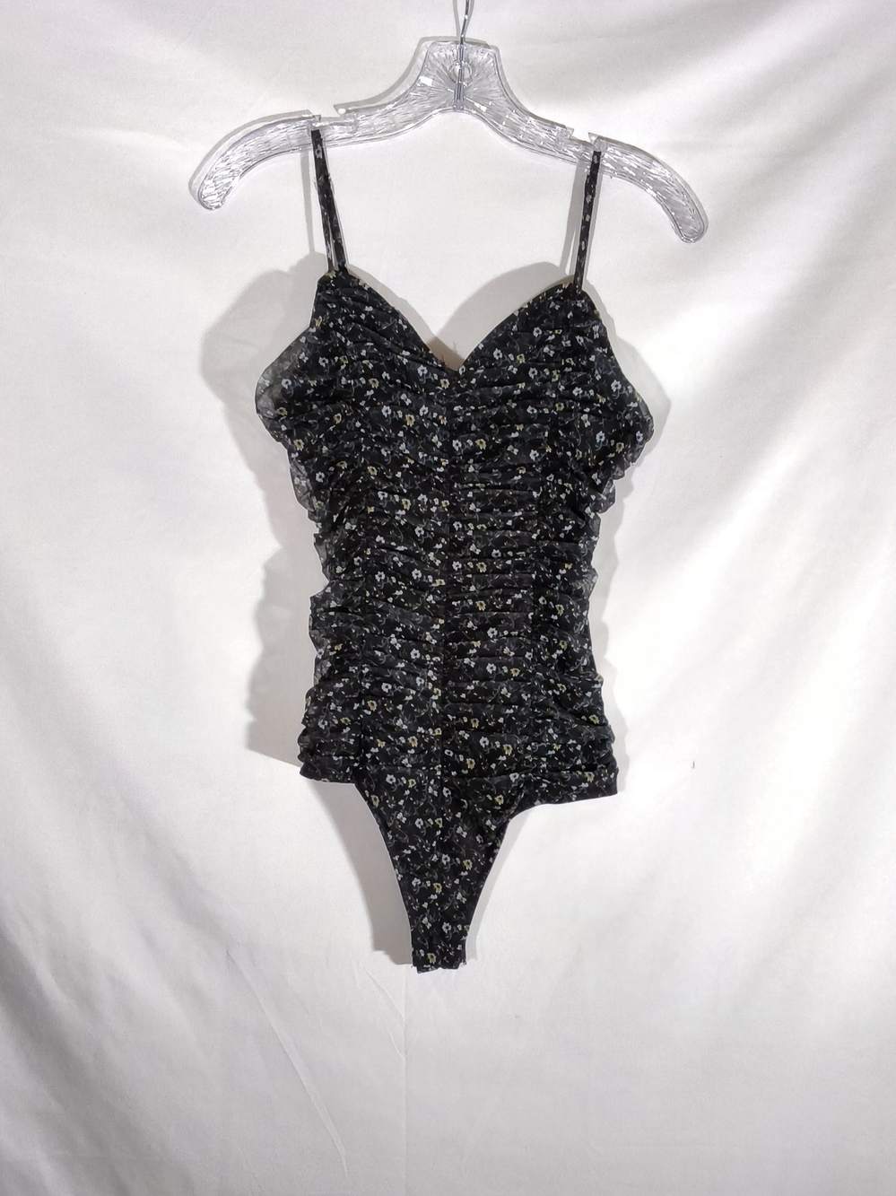 Le Lis Floral Sequin One-Piece in Black & Gold Size Medium Like New